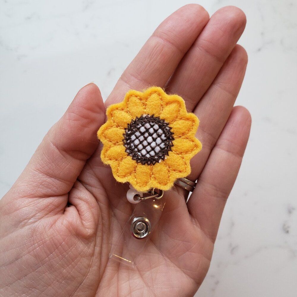 Sunflower Nurse Teacher Badge Reels, Retractable ID Badge Clips NWT handmade